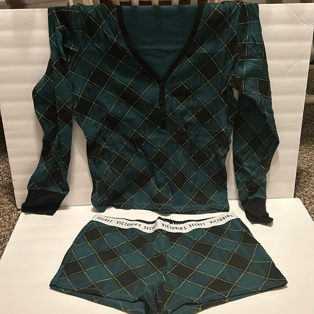 VS Holiday PJ Set